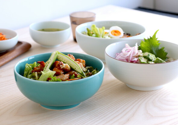 白山陶器 白磁千段 小鉢 12cm | soluno