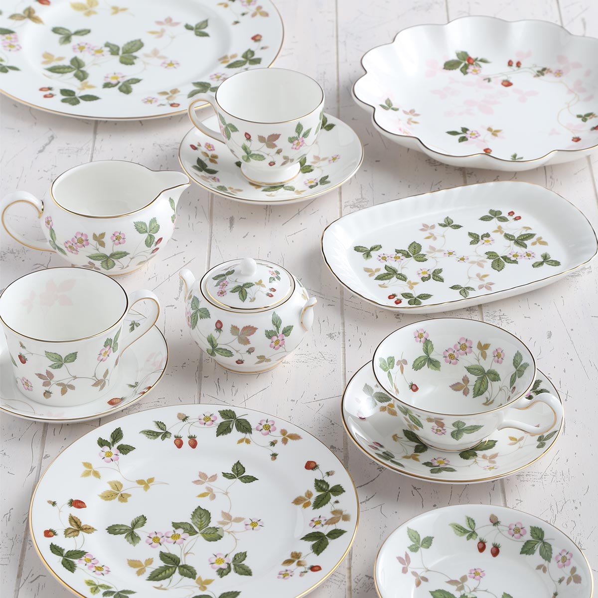楽天市場】ウェッジウッド (Wedgwood) ワイルドストロベリー 23ピース