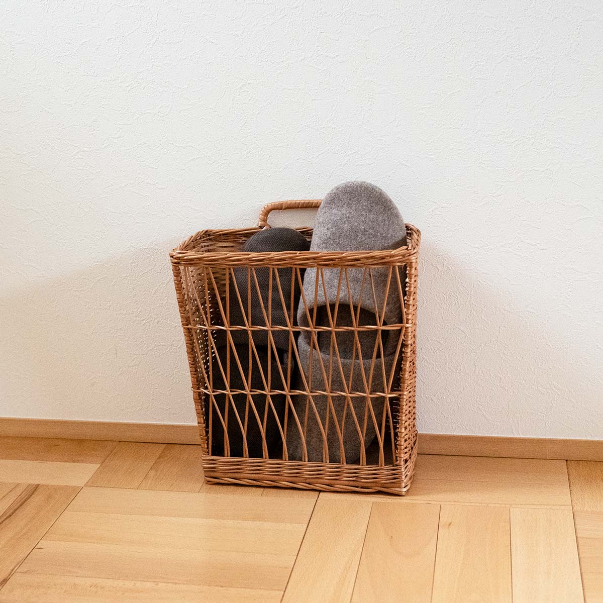 楽天市場】ラトビア PINUMU PASAULE 柳のスリムバスケット A4 北欧