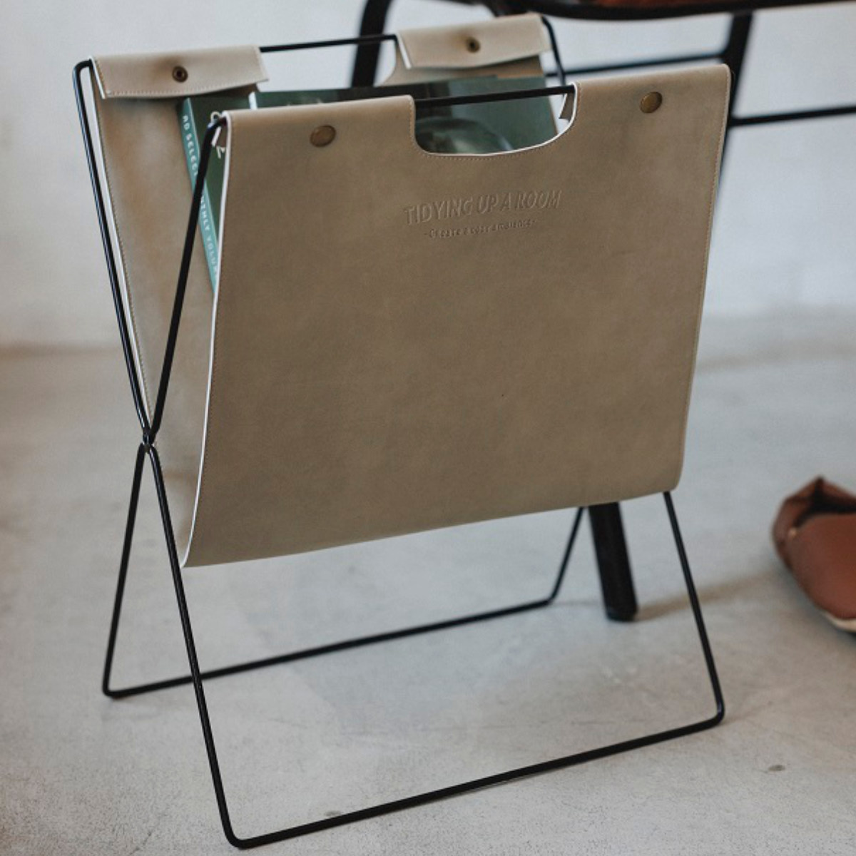 楽天市場】マガジンラック モンテシック 折りたたみ （ マガジン