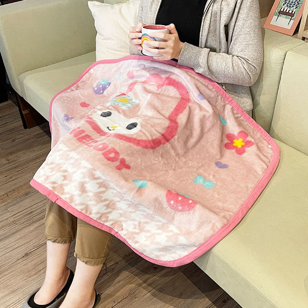 サンリオ マイメロディ ブランケット（ボタン付き） ひざ掛け