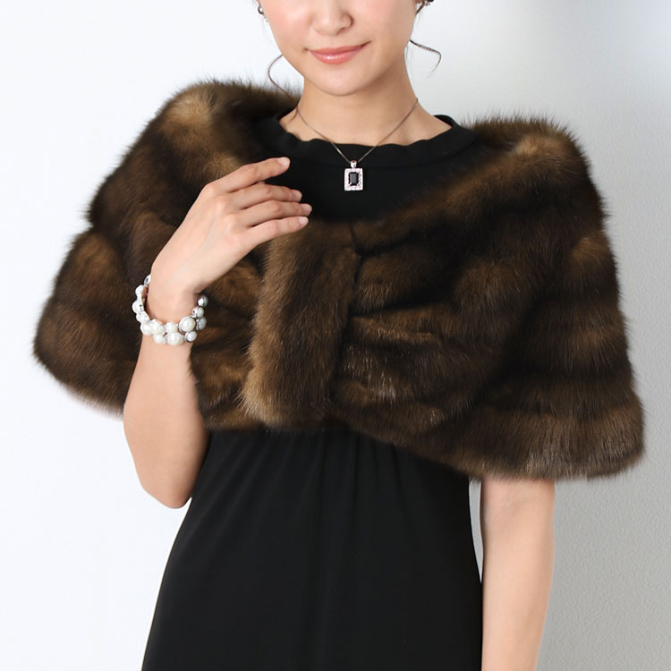 楽天市場】【40%offクーポン】ファーム ロシアン セーブル ケープ