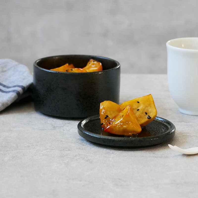 重ねて収納、おしゃれな保存容器。