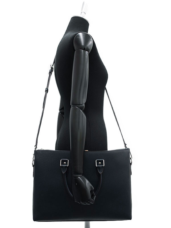 LOUIS VUITTON】ルイヴィトン『タイガ アントン ブリーフケース