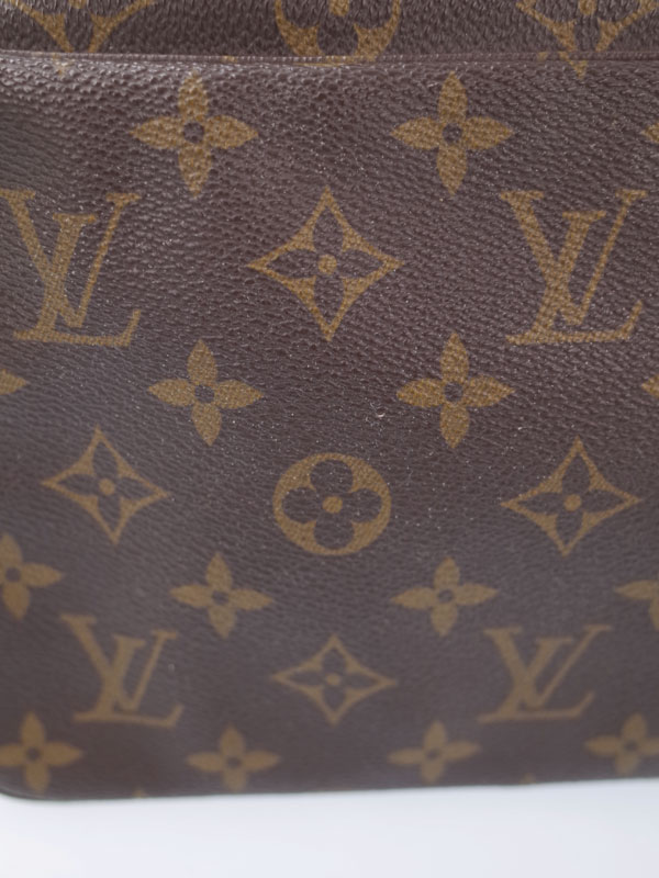 LOUIS VUITTON】ルイヴィトン『モノグラム トゥルース トワレット23