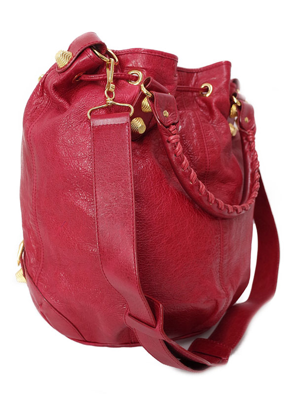 BALENCIAGA】バレンシアガ『ジャイアント ポンポン』497717 レディース