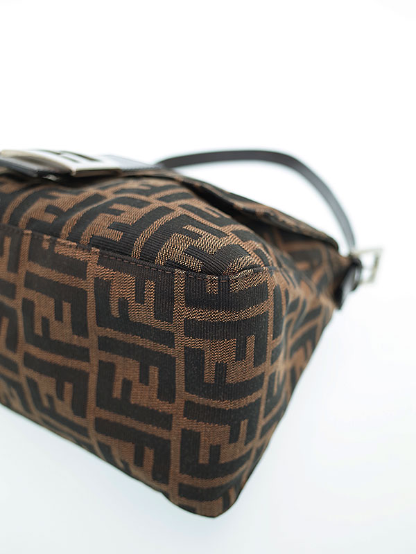 FENDI】フェンディ『ズッカ柄 マンマバケット』2348 26325 008