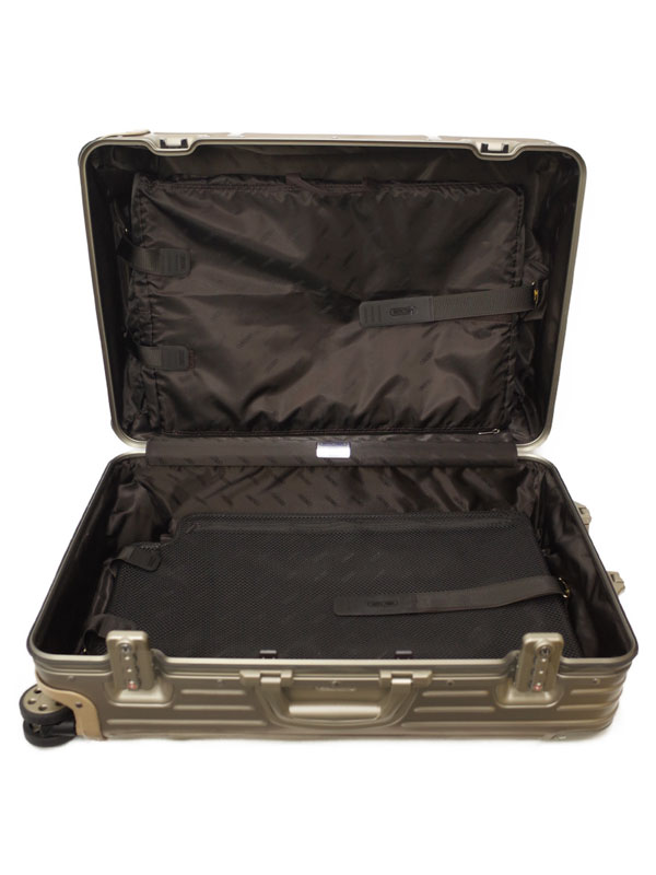 RIMOWA】リモワ『トパーズ チタニウム スーツケース 4輪』924.63.03.4