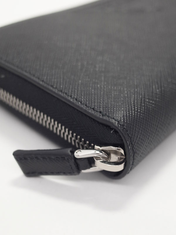 PRADA】プラダ『サフィアーノ エンボスレザー ジップアラウンド長財布