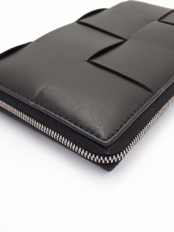 BOTTEGA VENETA】ボッテガヴェネタ『マキシイントレチャート カセット