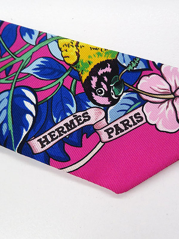 HERMES】【Jungle Love Love】【フランス製】エルメス『ツイリー
