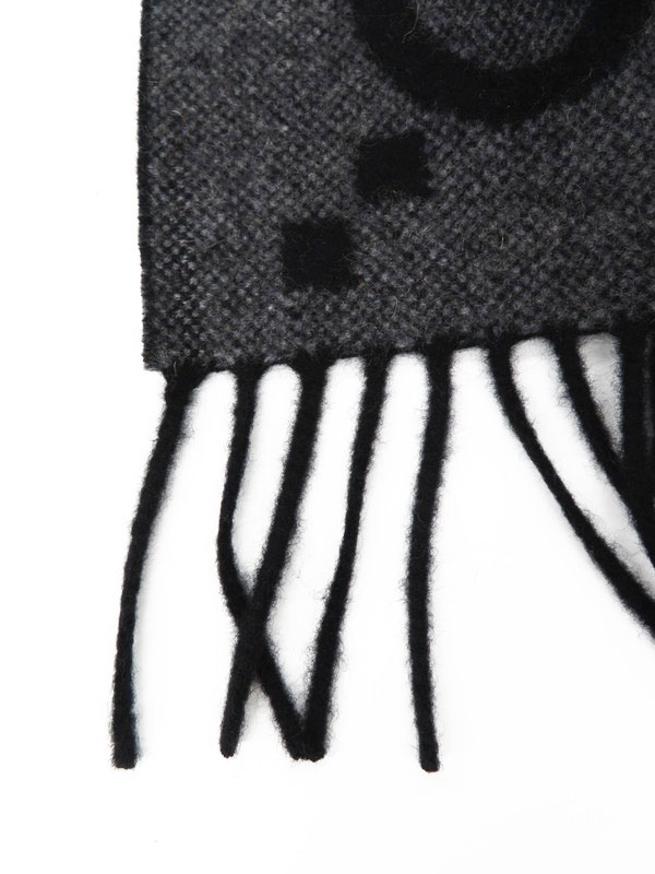 GUCCI】グッチ『GGカシミヤ ジャカード スカーフ』674275 4GABX メンズ