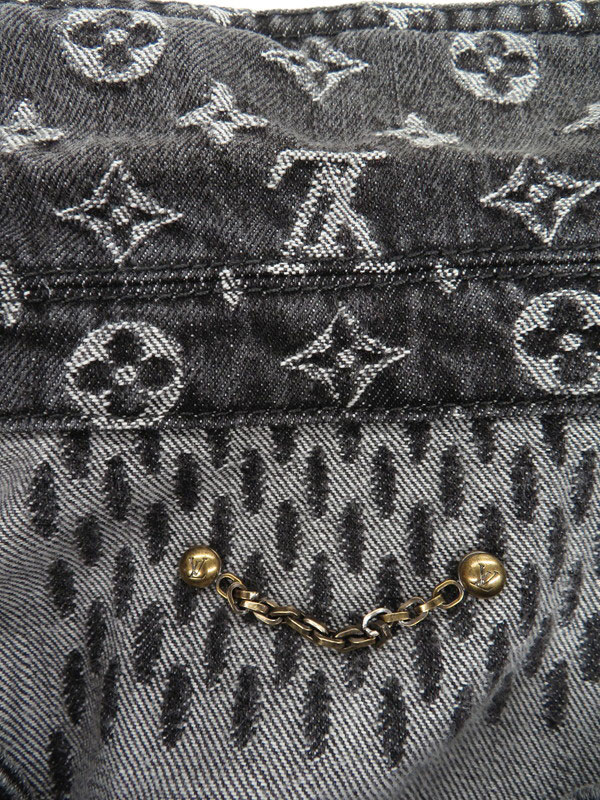 LOUIS VUITTON】ルイヴィトン『1A88WU NIGO ジャイアントダミエ