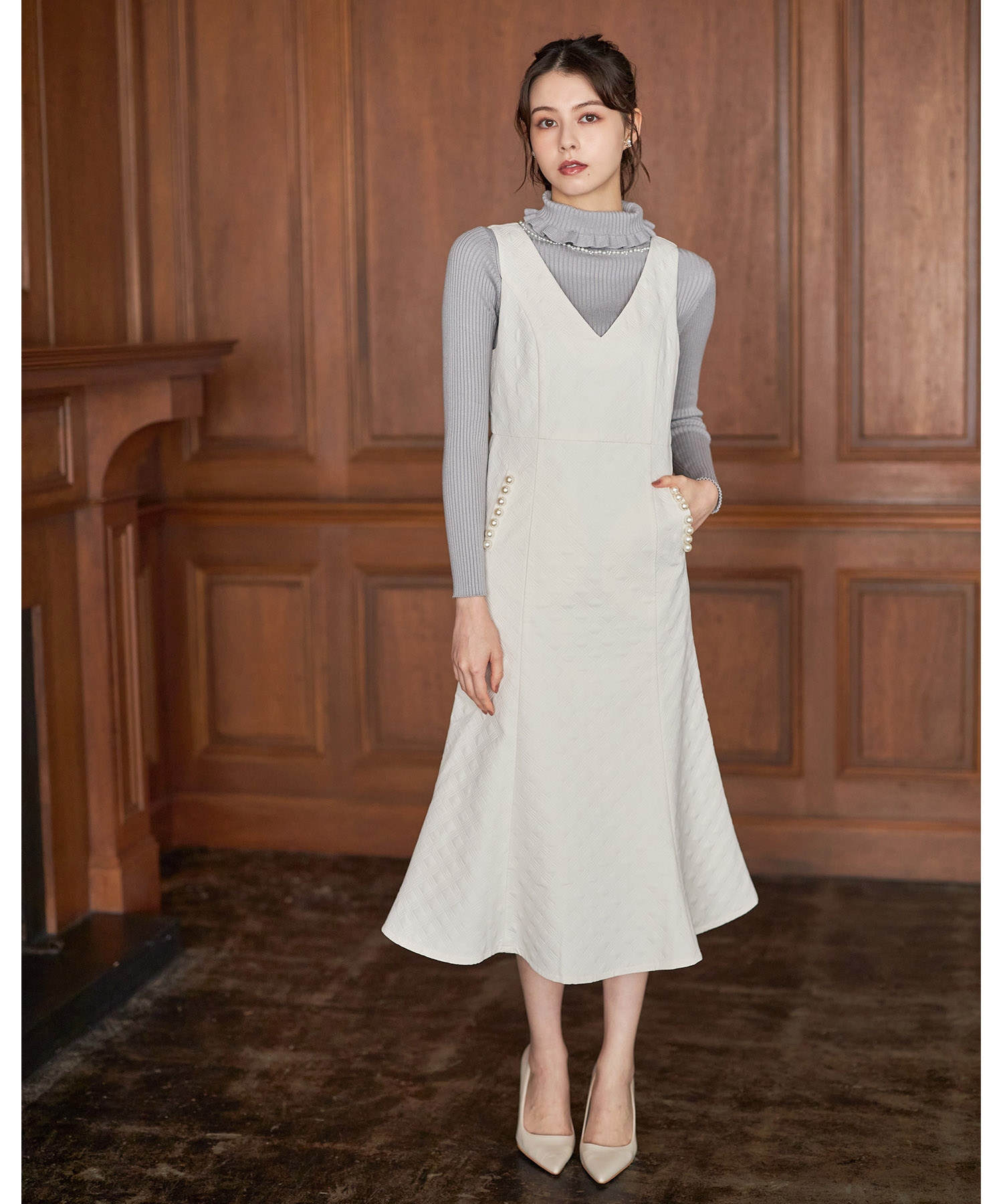 ポケットパール付きキルティングジャンパースカート