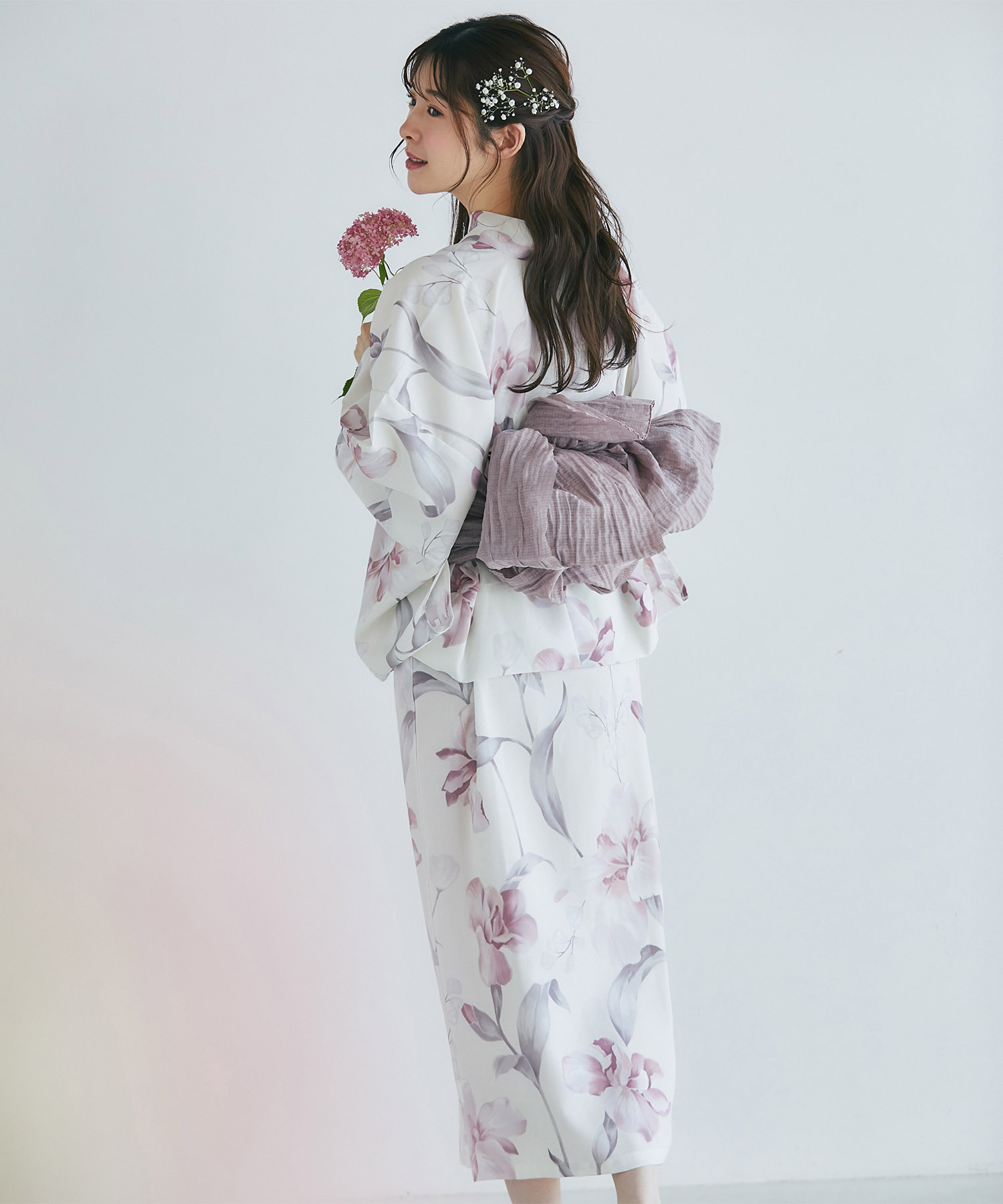 2WAY♪可憐に咲き誇る、鈴蘭×菖蒲柄セパレート浴衣