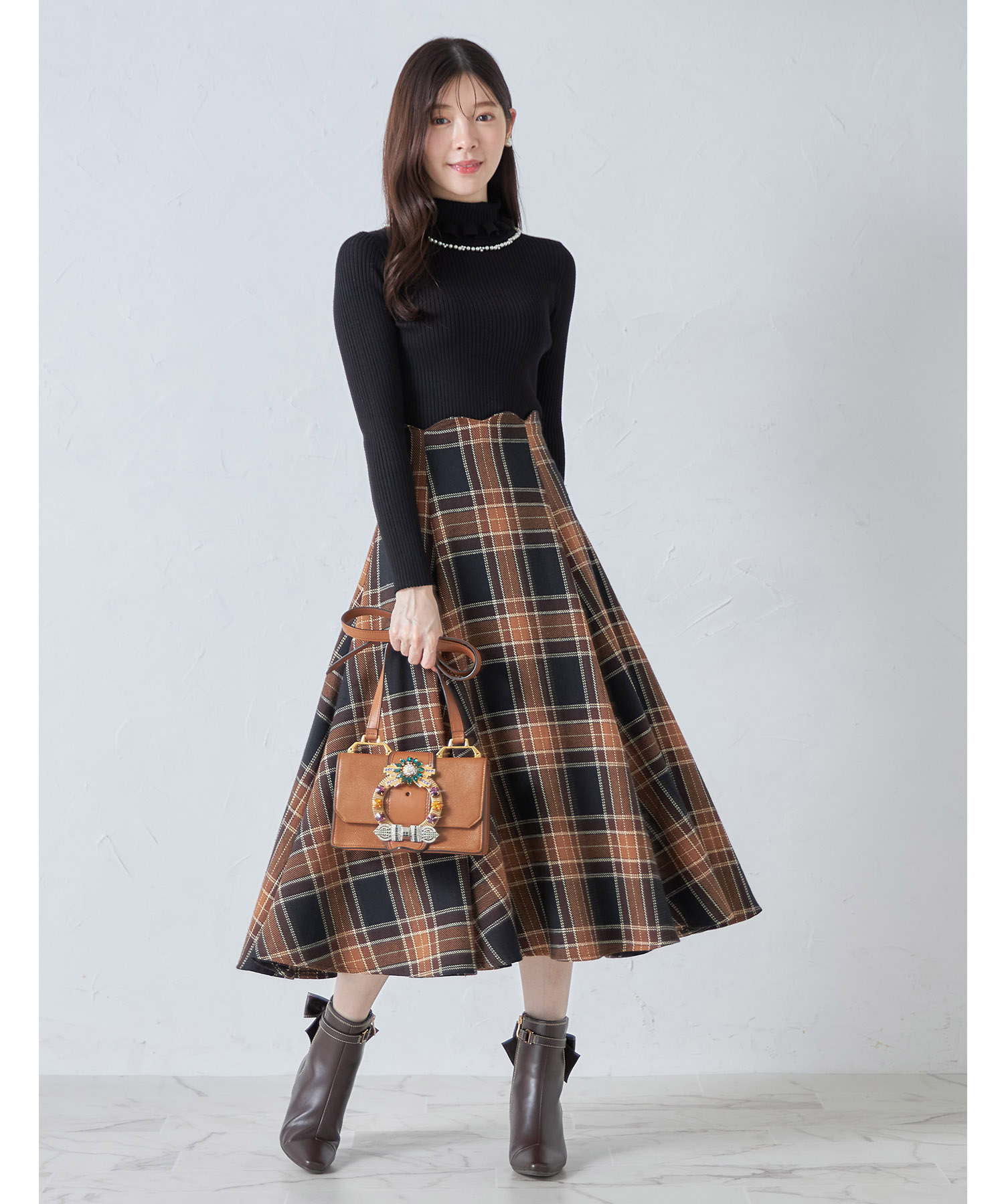 ウエストスカラップチェック柄フレアスカート