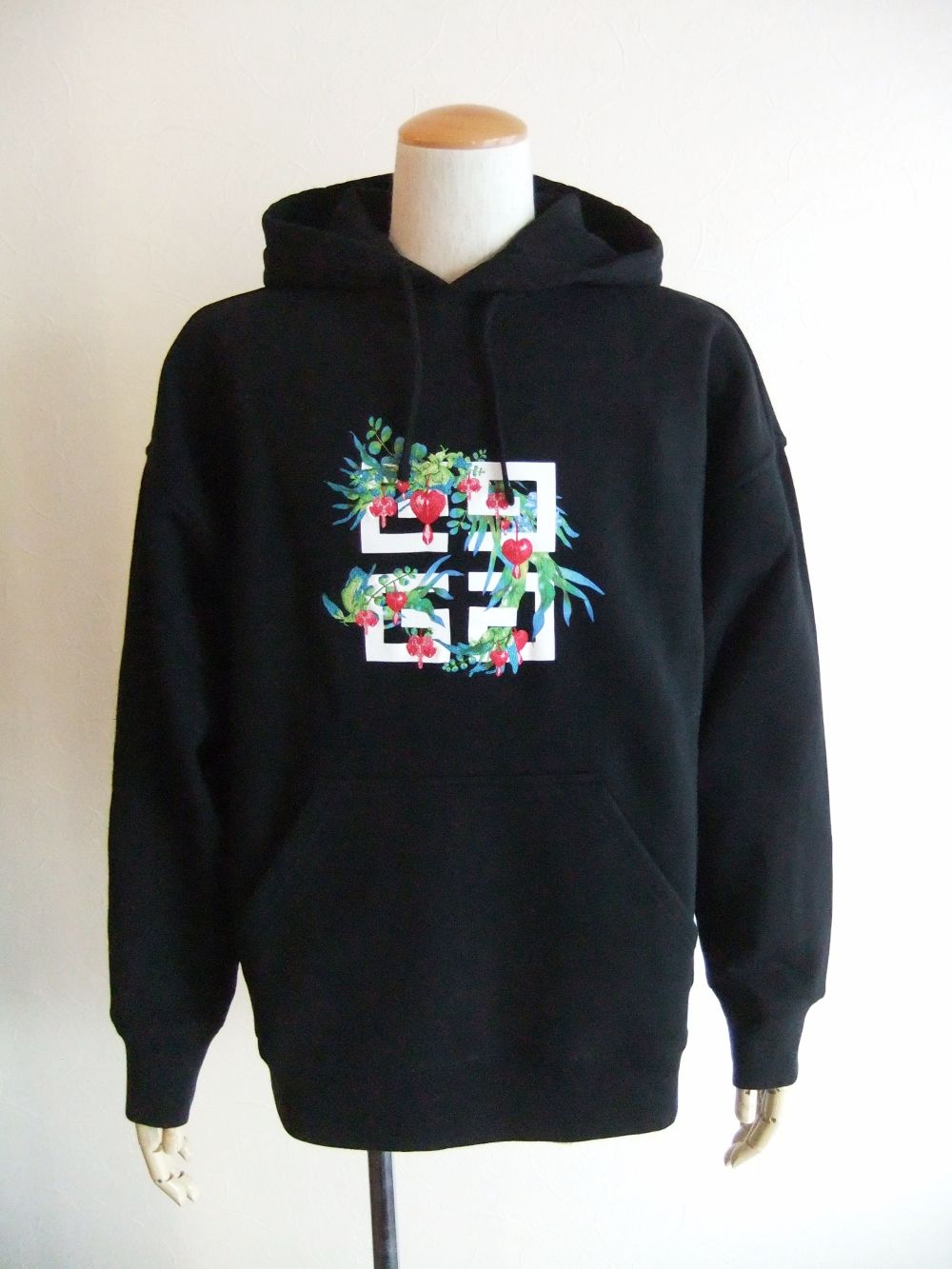 GIVENCHY 《ジバンシィ》 通販 | 4.444glad / 1万円(税抜)以上送料無料