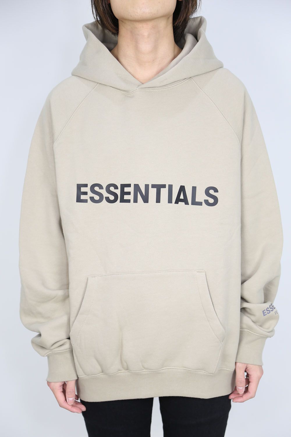 FOG ESSENTIALS - FRONT LOGO HOODIE / ホワイト | Tempt
