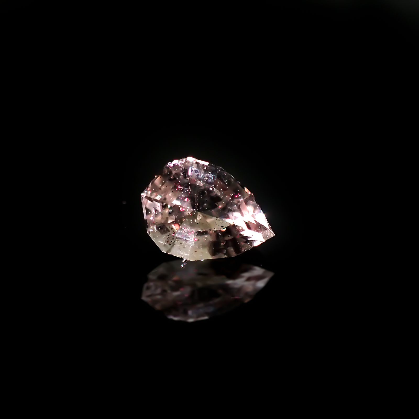 ティンカーベルクォーツ(ピンクファイヤークォーツ)商品一覧 | 宝石