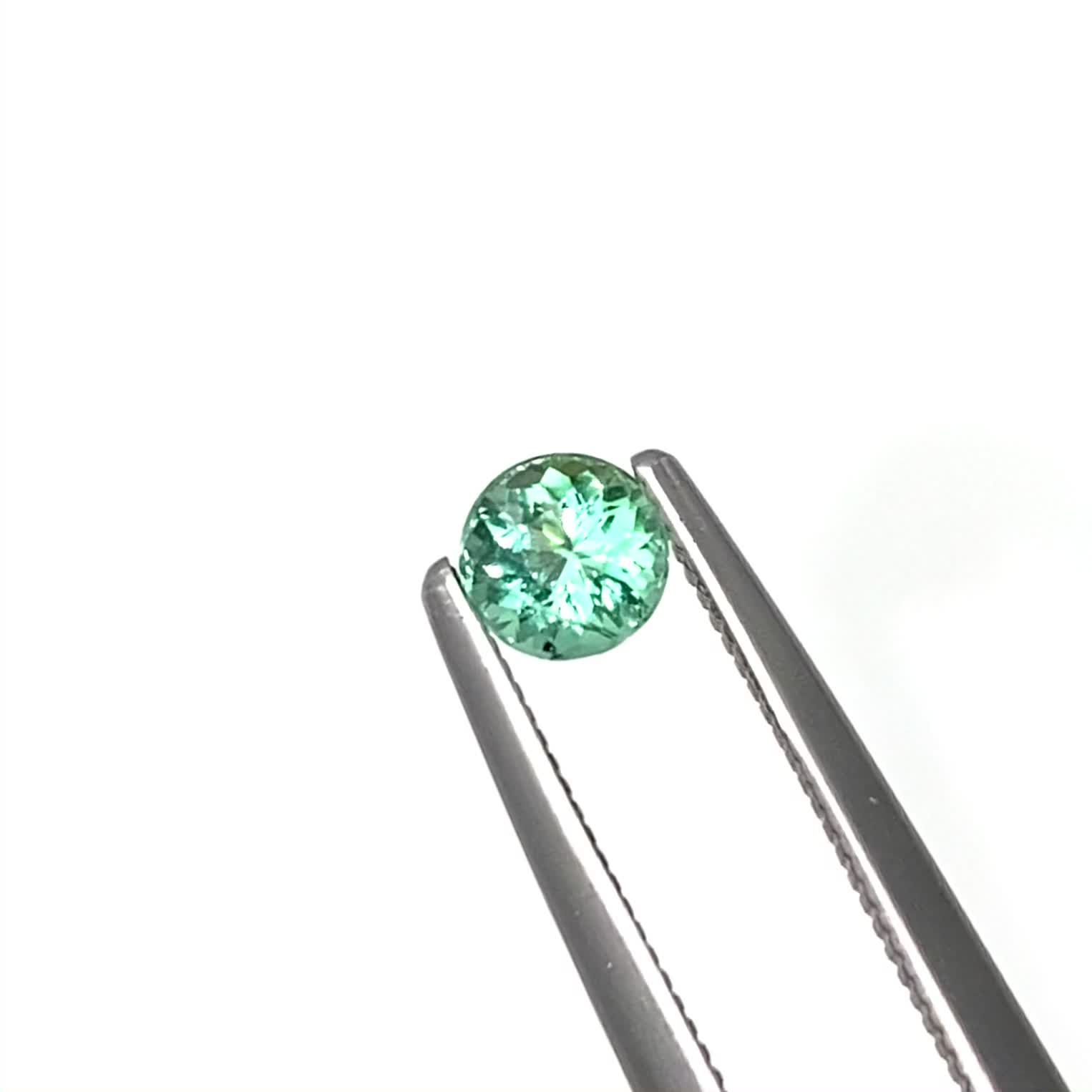 パライバトルマリン(宝石名トルマリン/別名パライバ・トルマリン