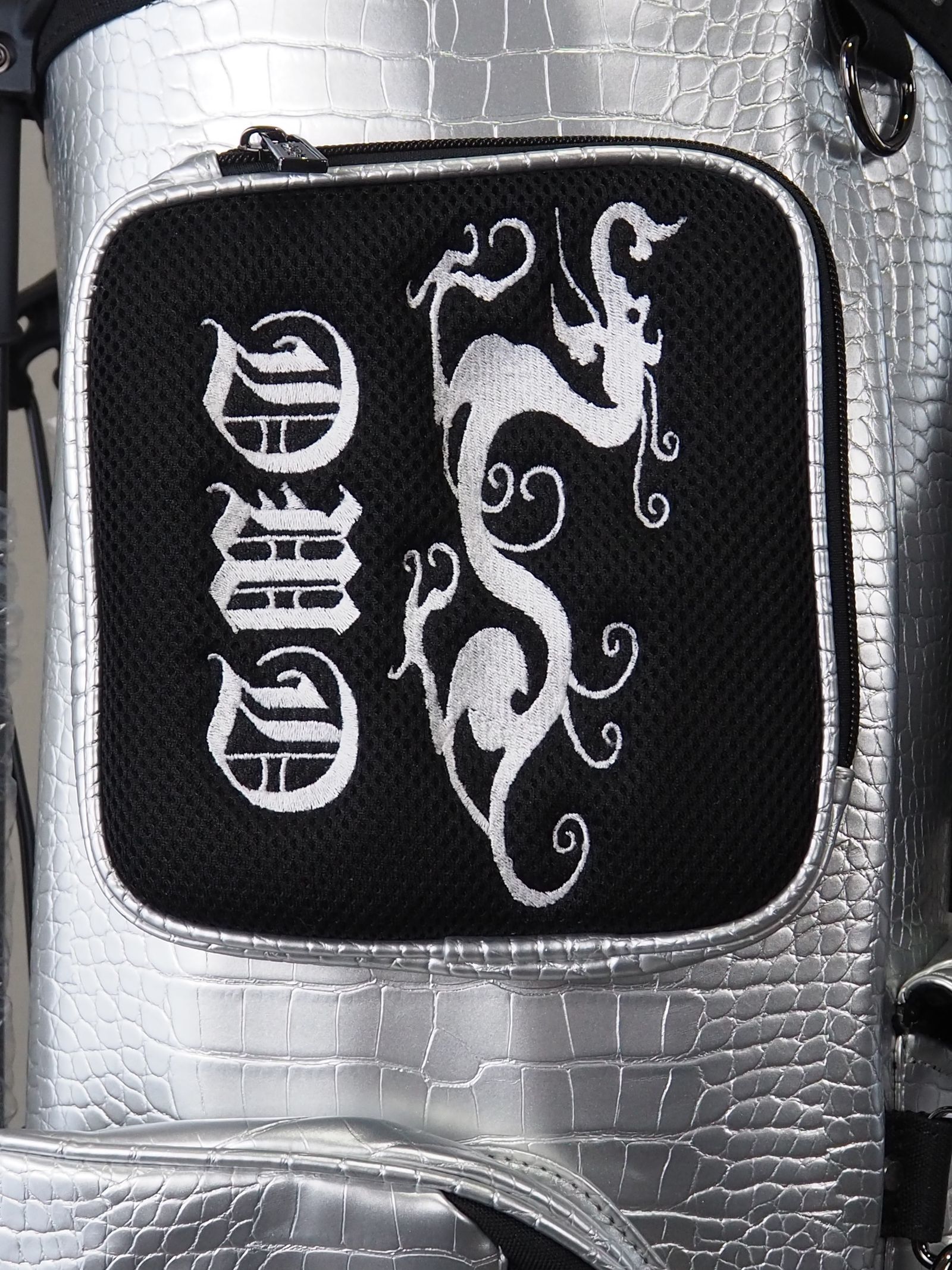 so-1ダンスウィズドラゴンキャディバッグ 黒/シルバー so-1ダンス