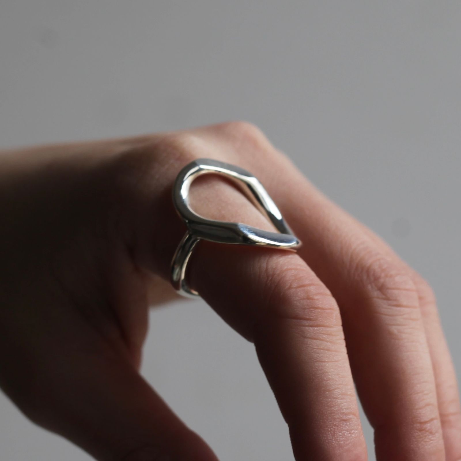 Garden of Eden - 【お取り寄せ注文可能】Curb Link Ring(WHITE