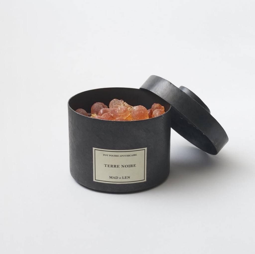 MAD et LEN マドエレンポットポプリ 溶岩石(AMBRE NOBILE) MAD et LEN