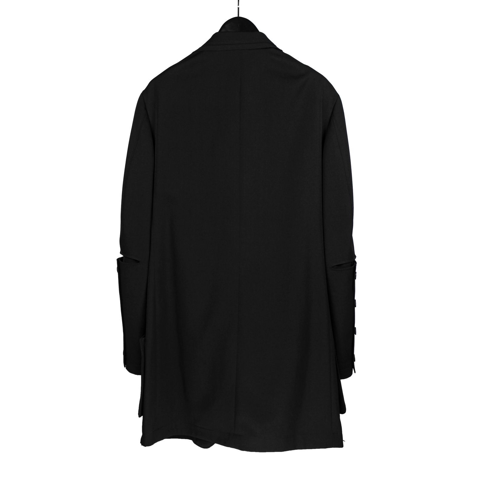 EQucfSyjUvDV.jpg?width=768