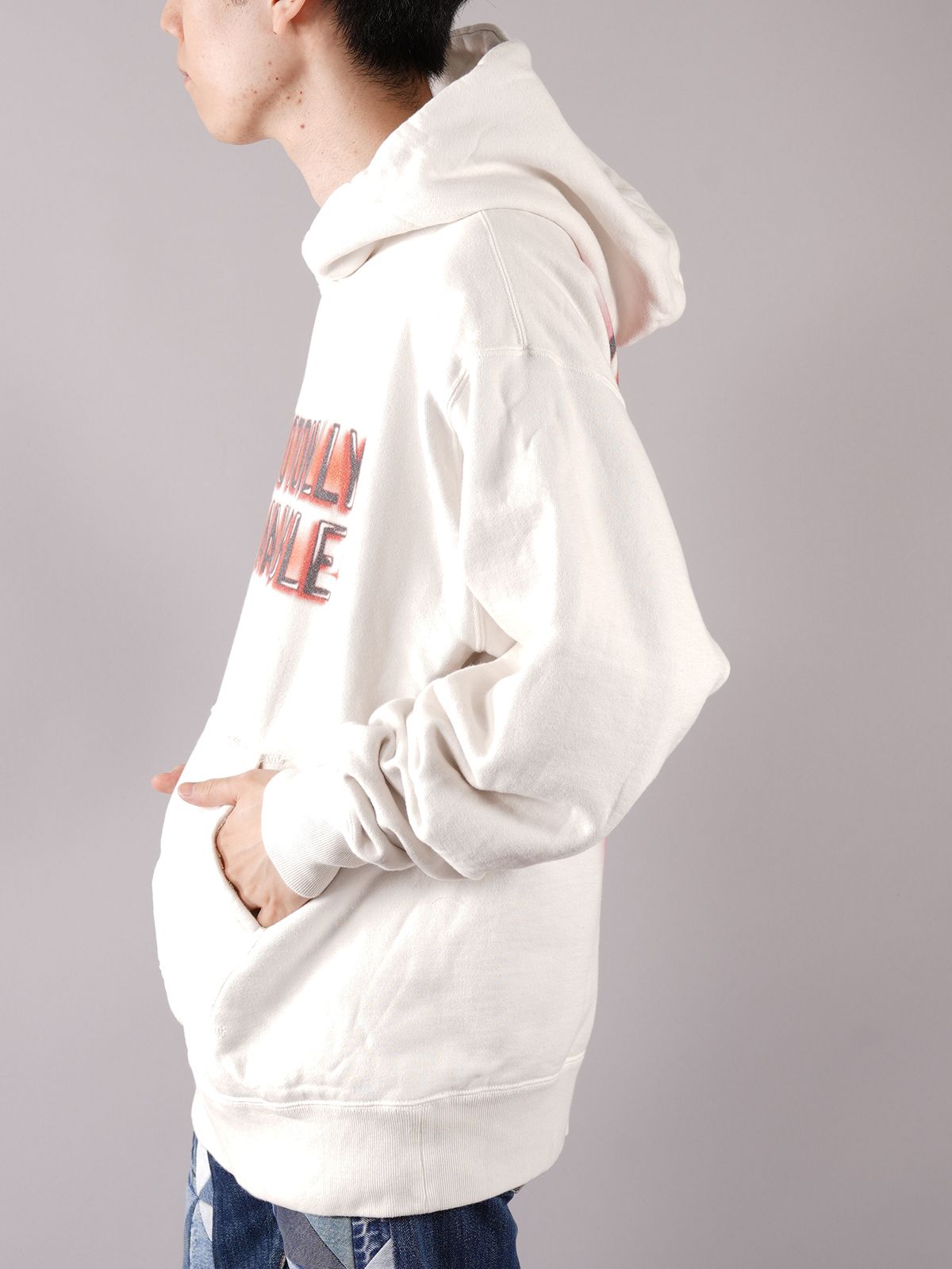 Emotionally Unavailable - ラスト1点 / EU-A21-0000-014 / EU LOGO