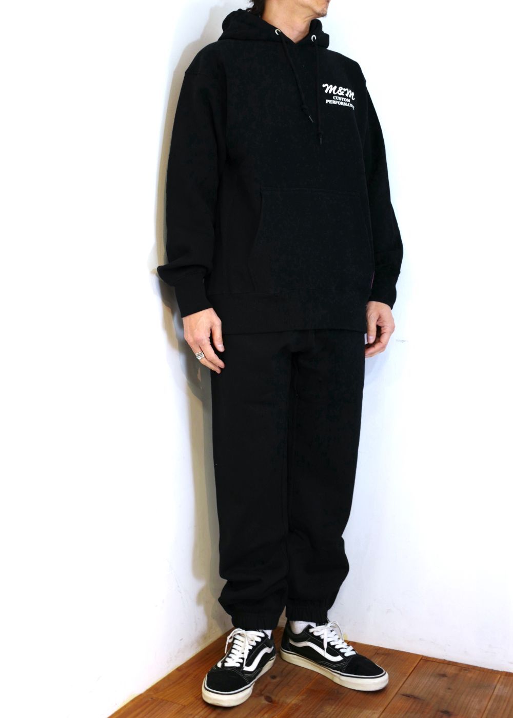 M&M CUSTOM PERFORMANCE - SWEAT HOODED (×MASSES) (BLACK) / マシス