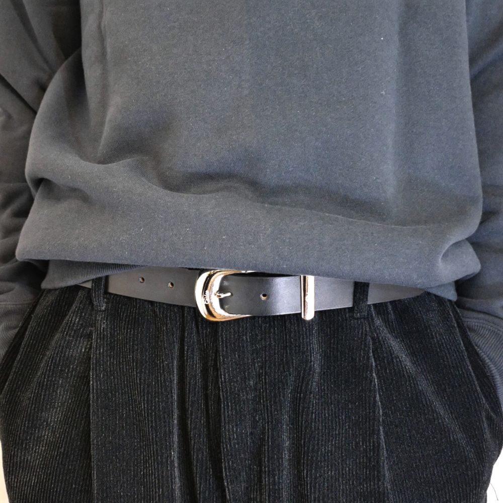 CALEE - LEATHER PLANE BELT (BLACK) / レザー プレーン ベルト | LOOPHOLE