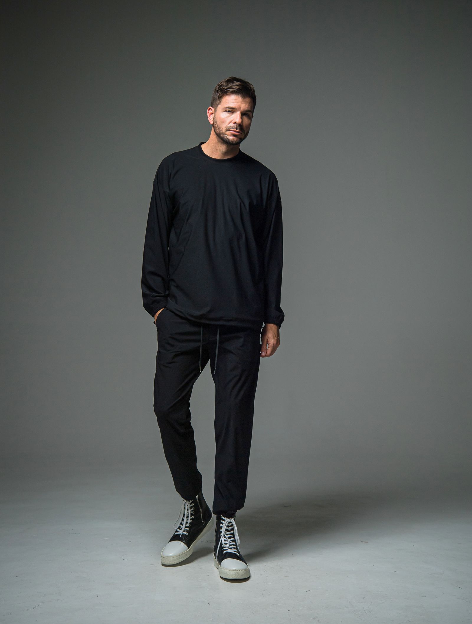 RESOUND CLOTHING - NYLON TECH PULLOVER / RC29-C-001 / ナイロン