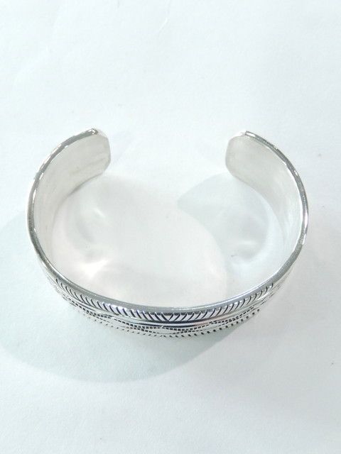 ブルースモーガン バングル | LUKE