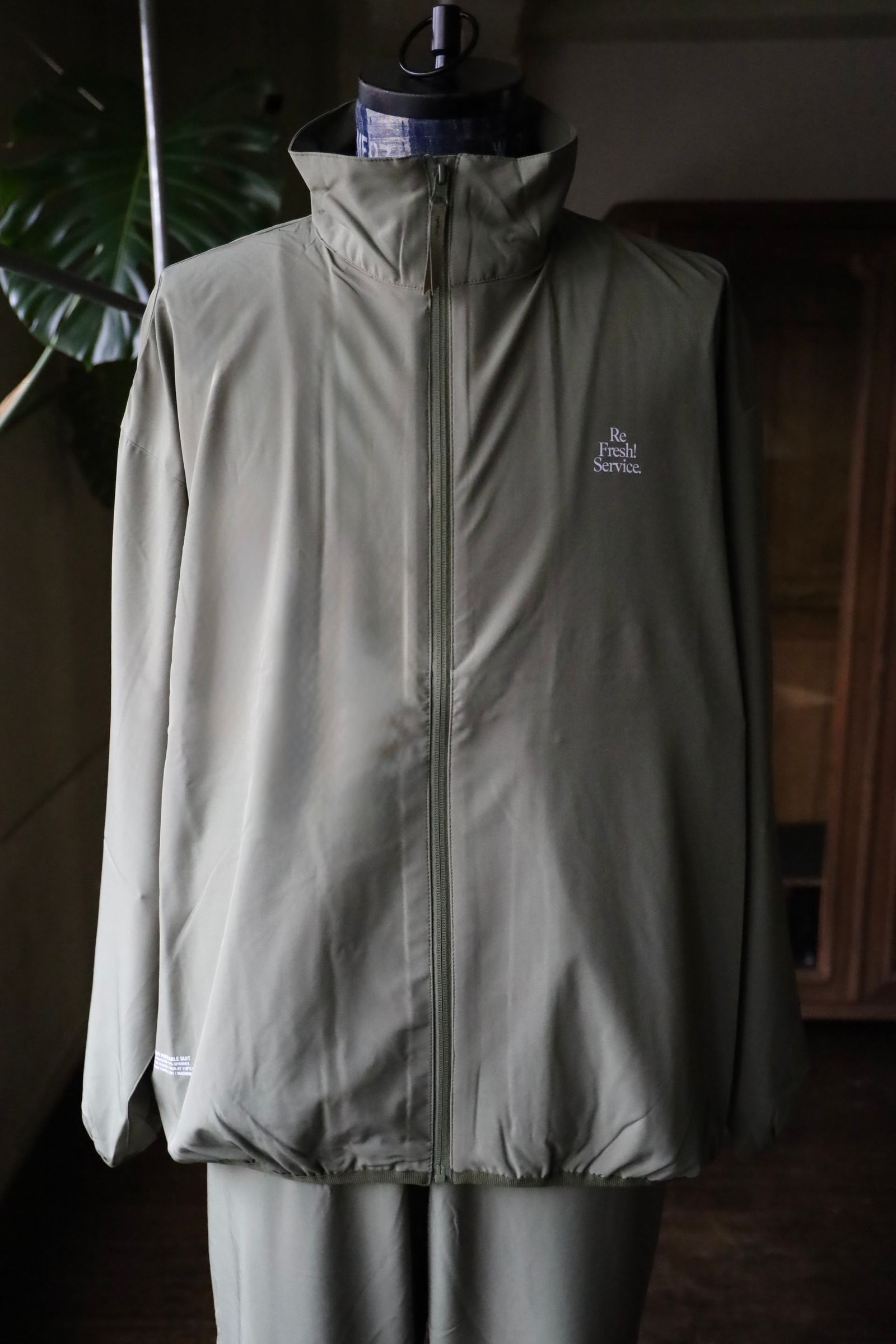 FreshService - ReFresh!Service. “UTILITY PACKABLE SUIT”(KHAKI) | MARK