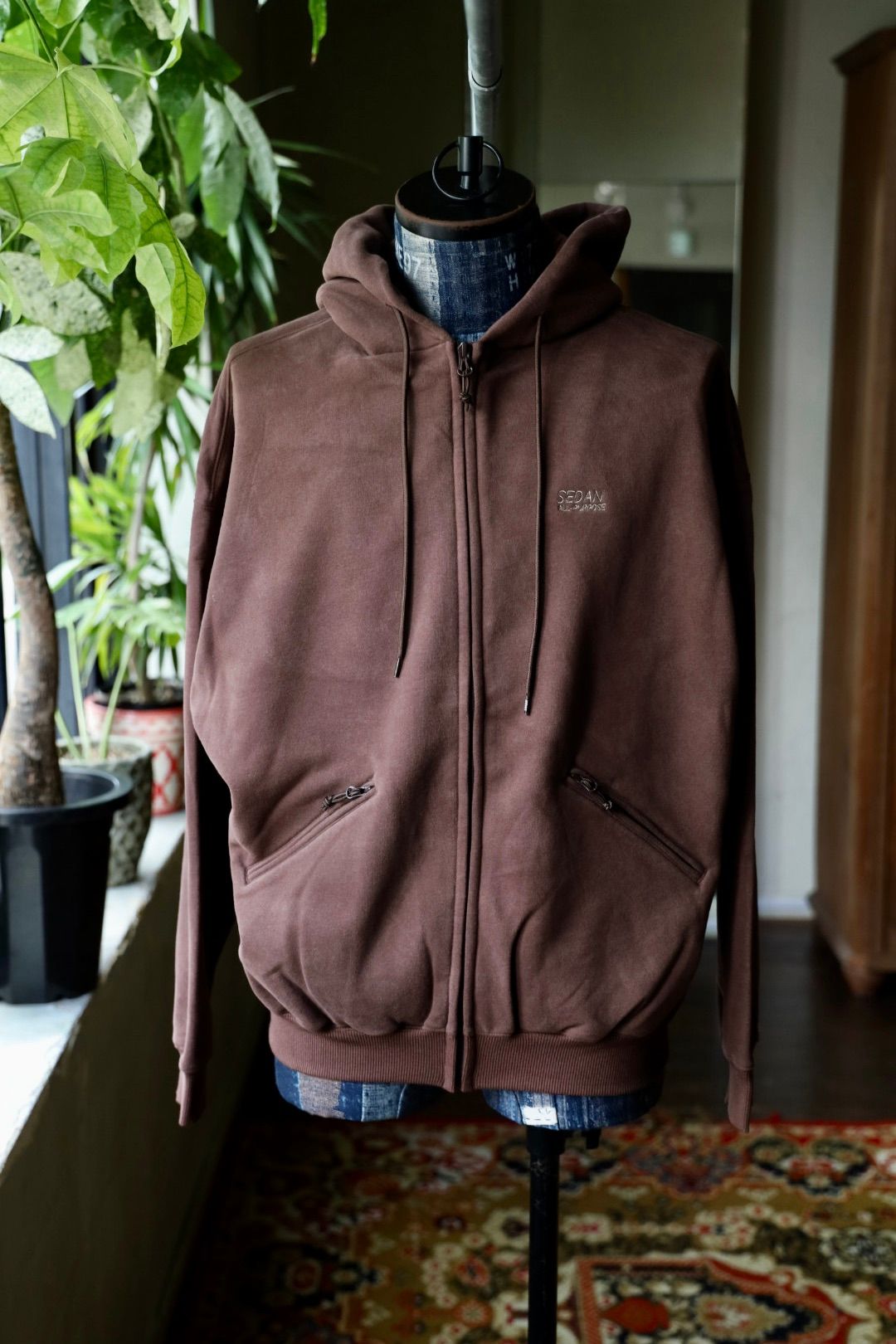 EMmCmh7gd92v.jpg?width=768