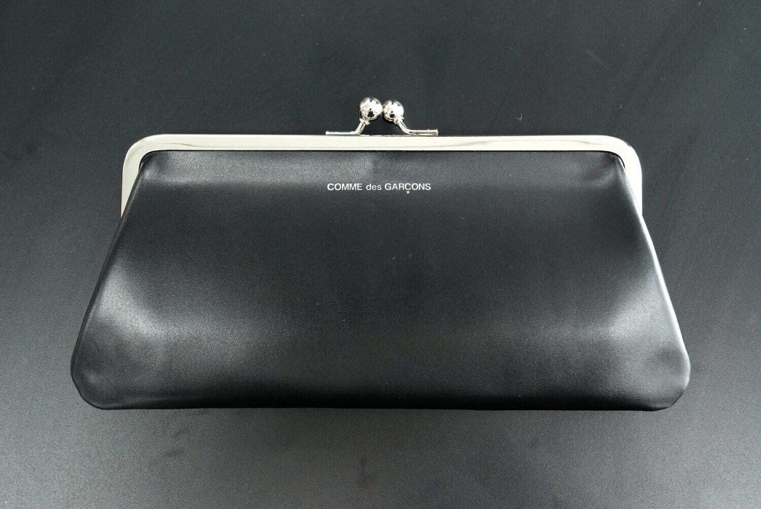 Wallet COMME des GARCONS KISS CLASPシリーズ☆12月21日(土)発売！ | MARK