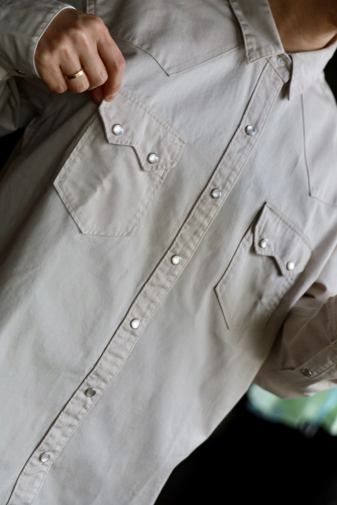 FOUNDOUR - ファウンダ 25SS WESTERN SHIRT(015D251004)BEIGE | MARK