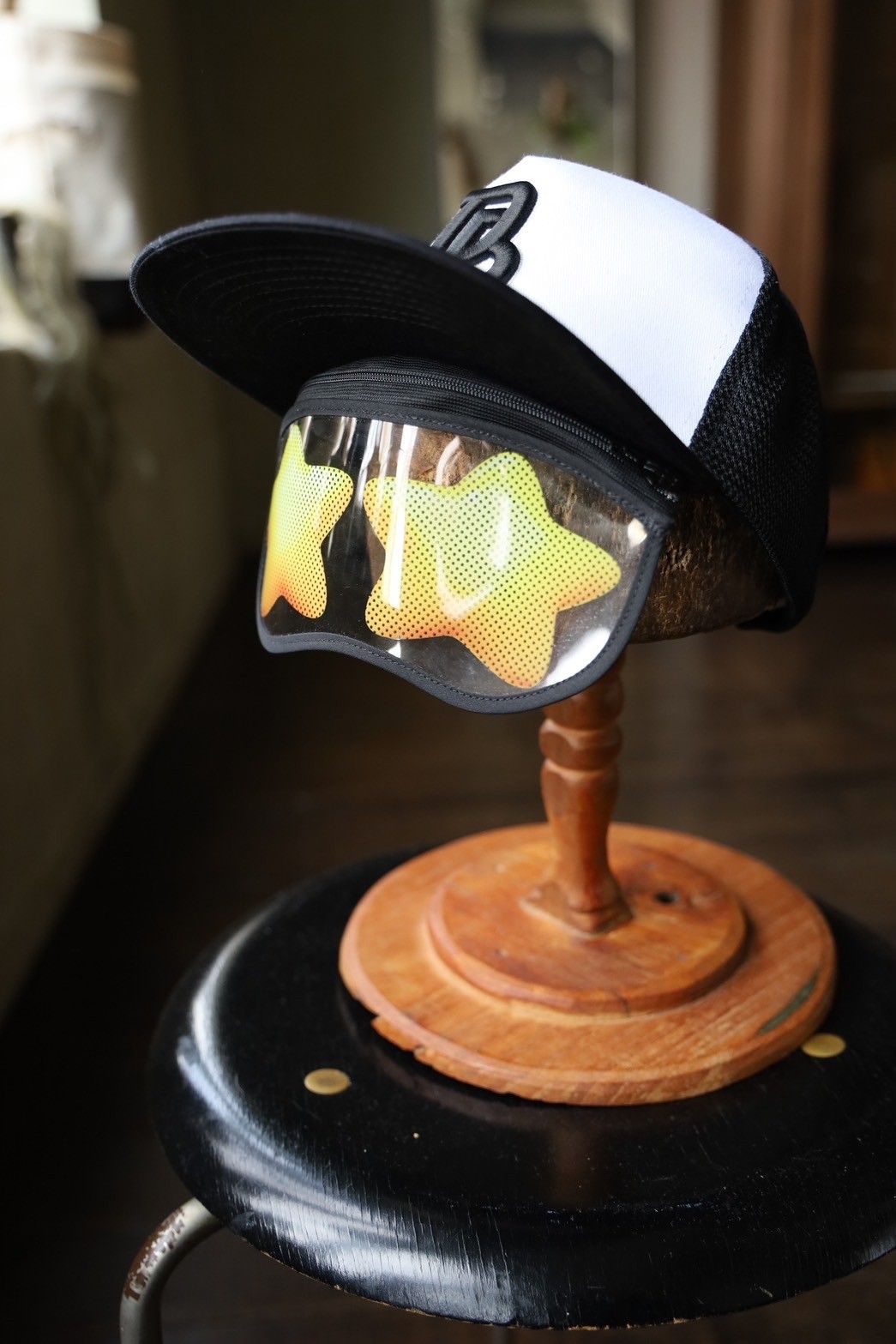 doublet - doublet 25SS EMOJI GOGGLE CAP(25SS71HT20)WHT/BLACK | MARK