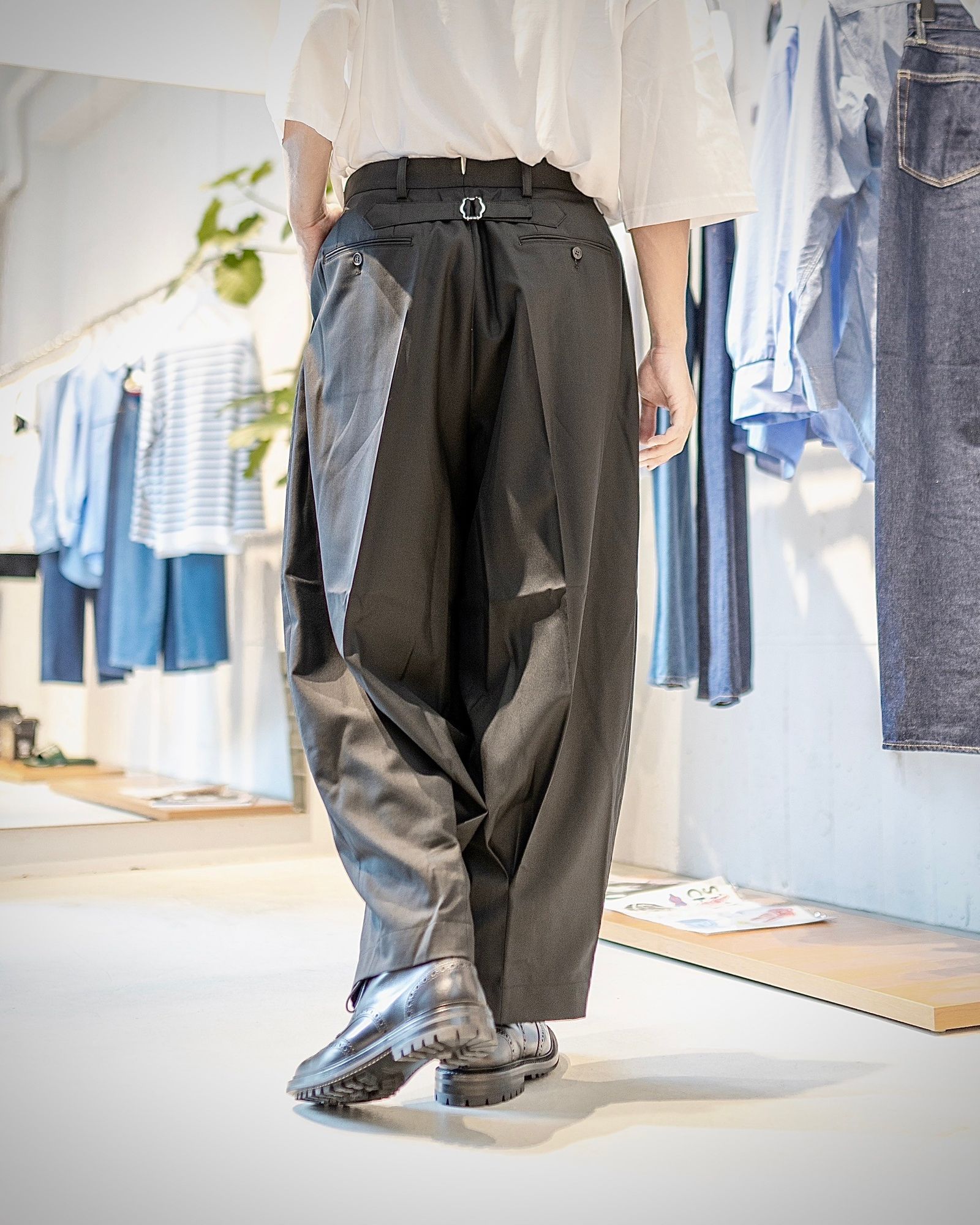 COMME des GARCONS HOMME ウールサージパンツ スタイル 8月3日(土)発売