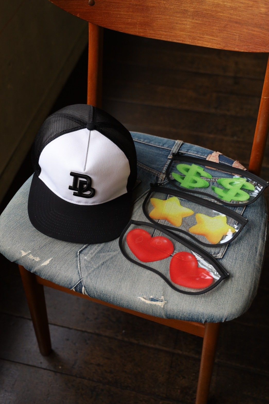 doublet - doublet 25SS EMOJI GOGGLE CAP(25SS71HT20)WHT/BLACK | MARK