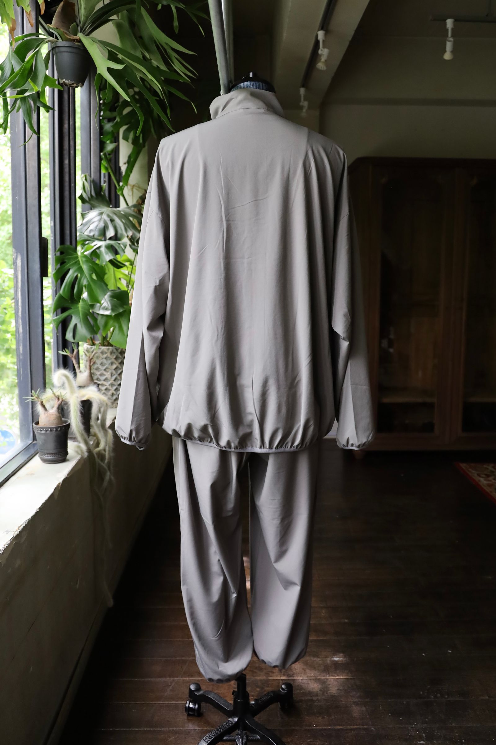 FreshService - ReFresh!Service. “UTILITY PACKABLE SUIT”(GRAY) | MARK