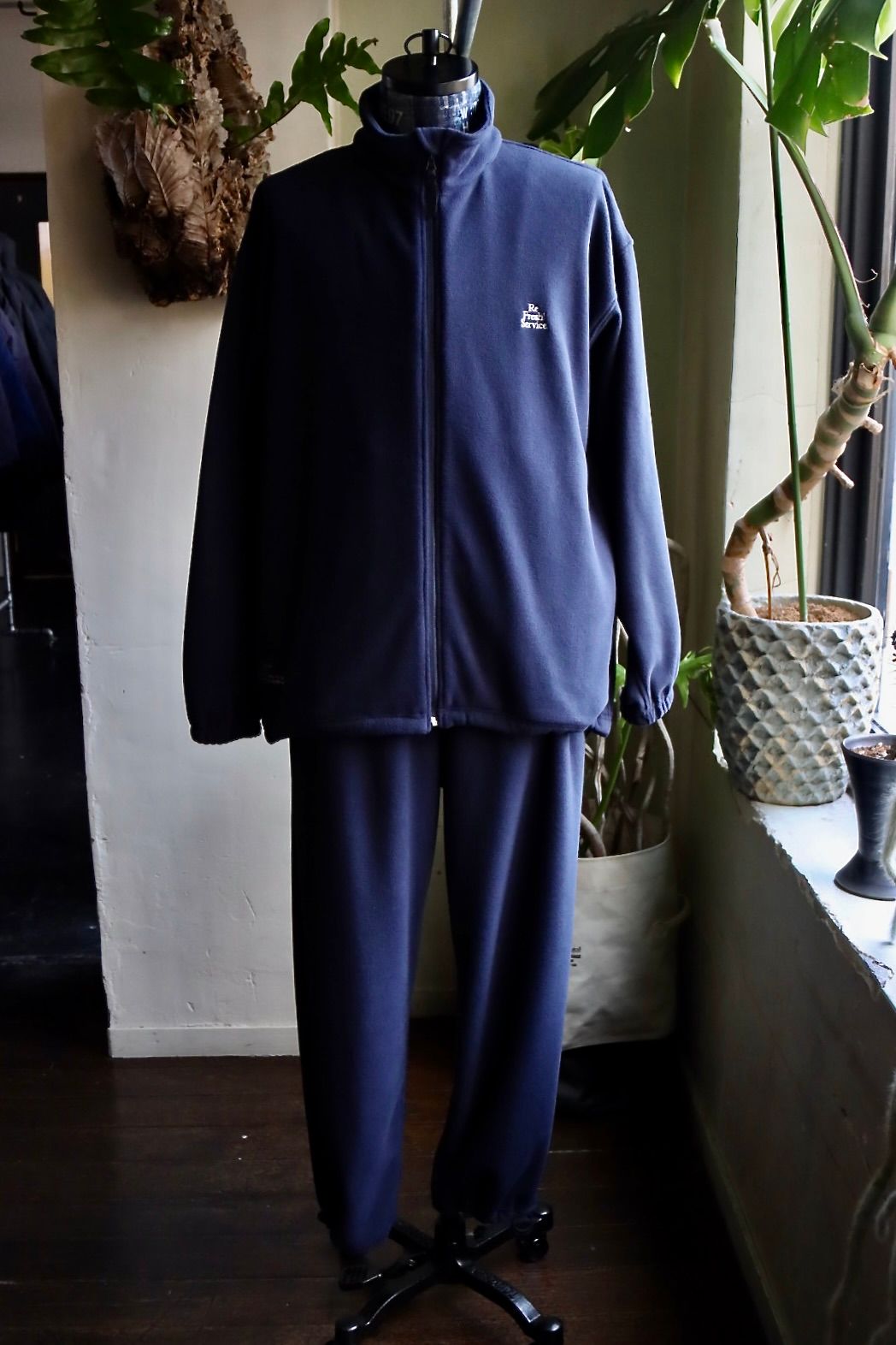 FreshService - ReFresh!Service. “FLEECE TRACK SUIT”(NAVY) | MARK