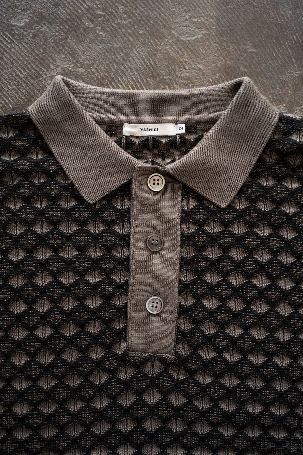 YASHIKI - 【ラスト1点】【25AW】Rikka Knit Polo(GREIGE) | Salty