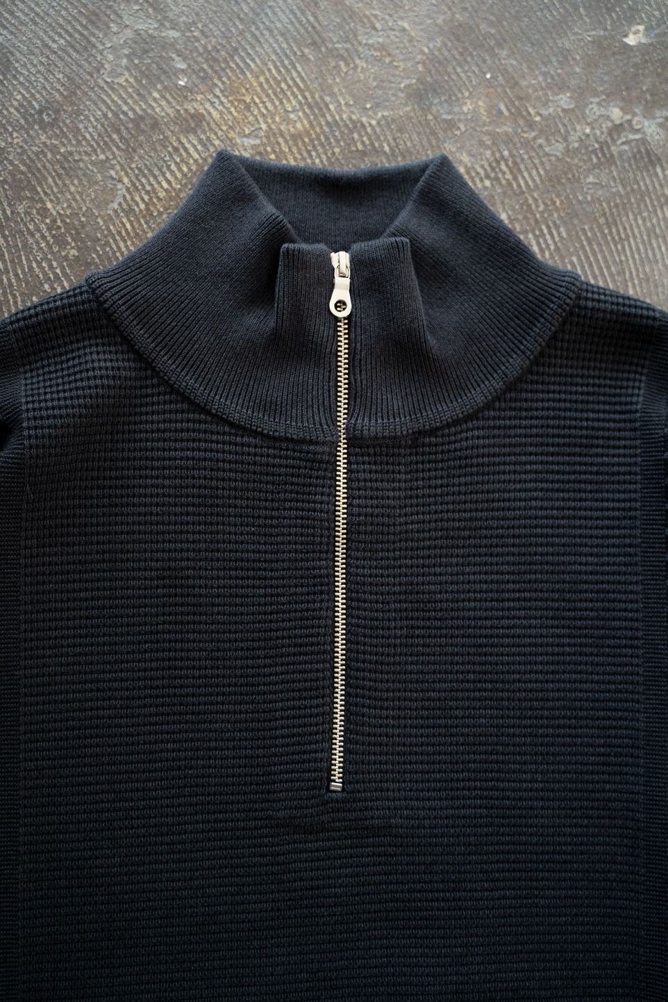 YASHIKI - 【ラスト1点】【25AW】Fuyushigure Half Zip Knit(DARK NAVY