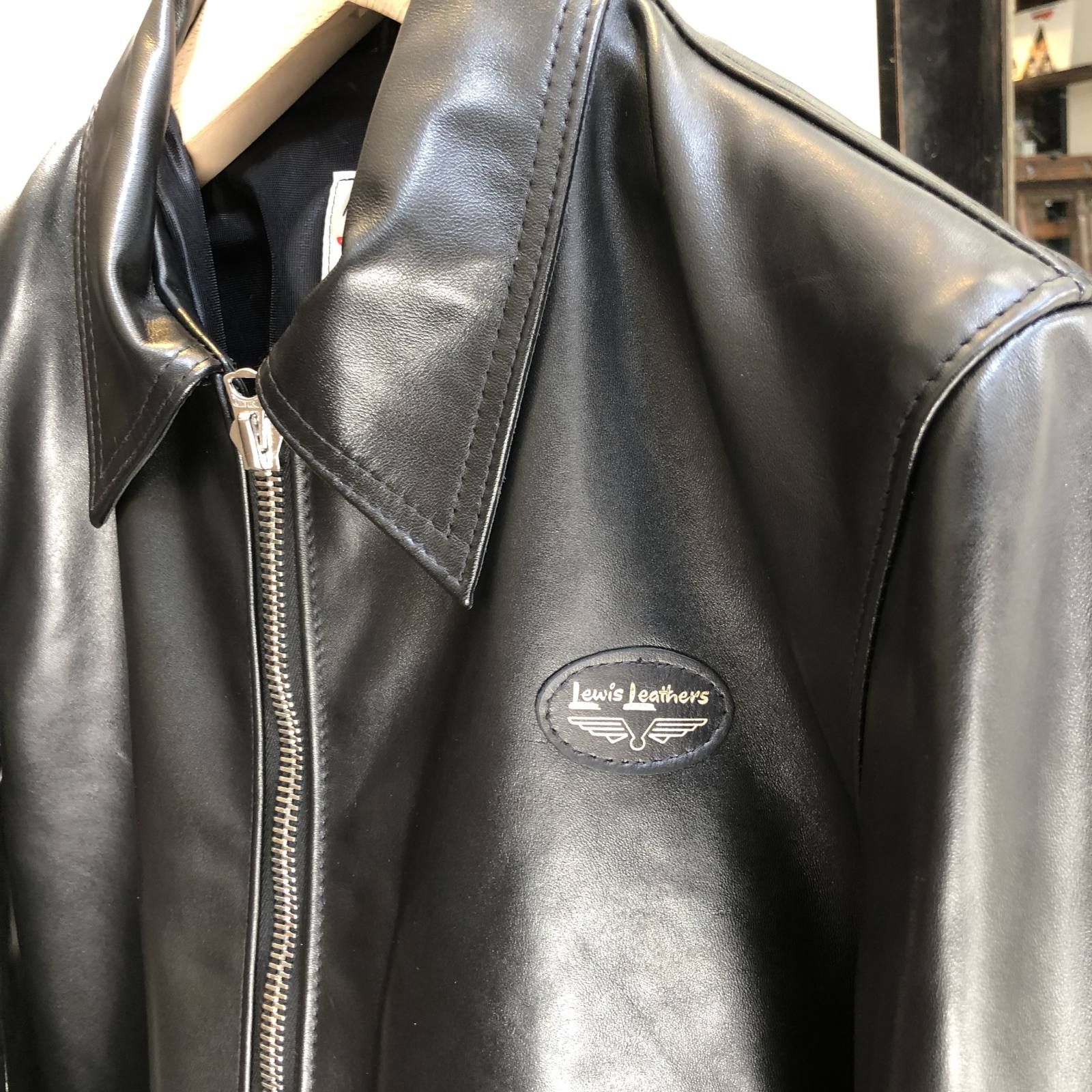 Lewis Leathers シンプルさに秘めた魅力 Corsair | SKANDA
