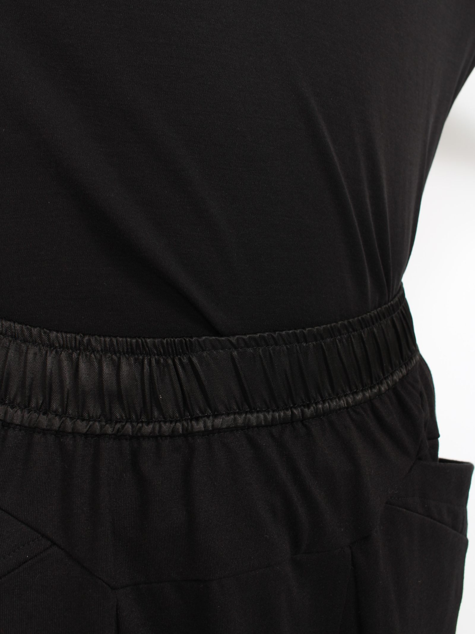 JULIUS - 【24AW】コットン モダール サルエル クロッチ ショート