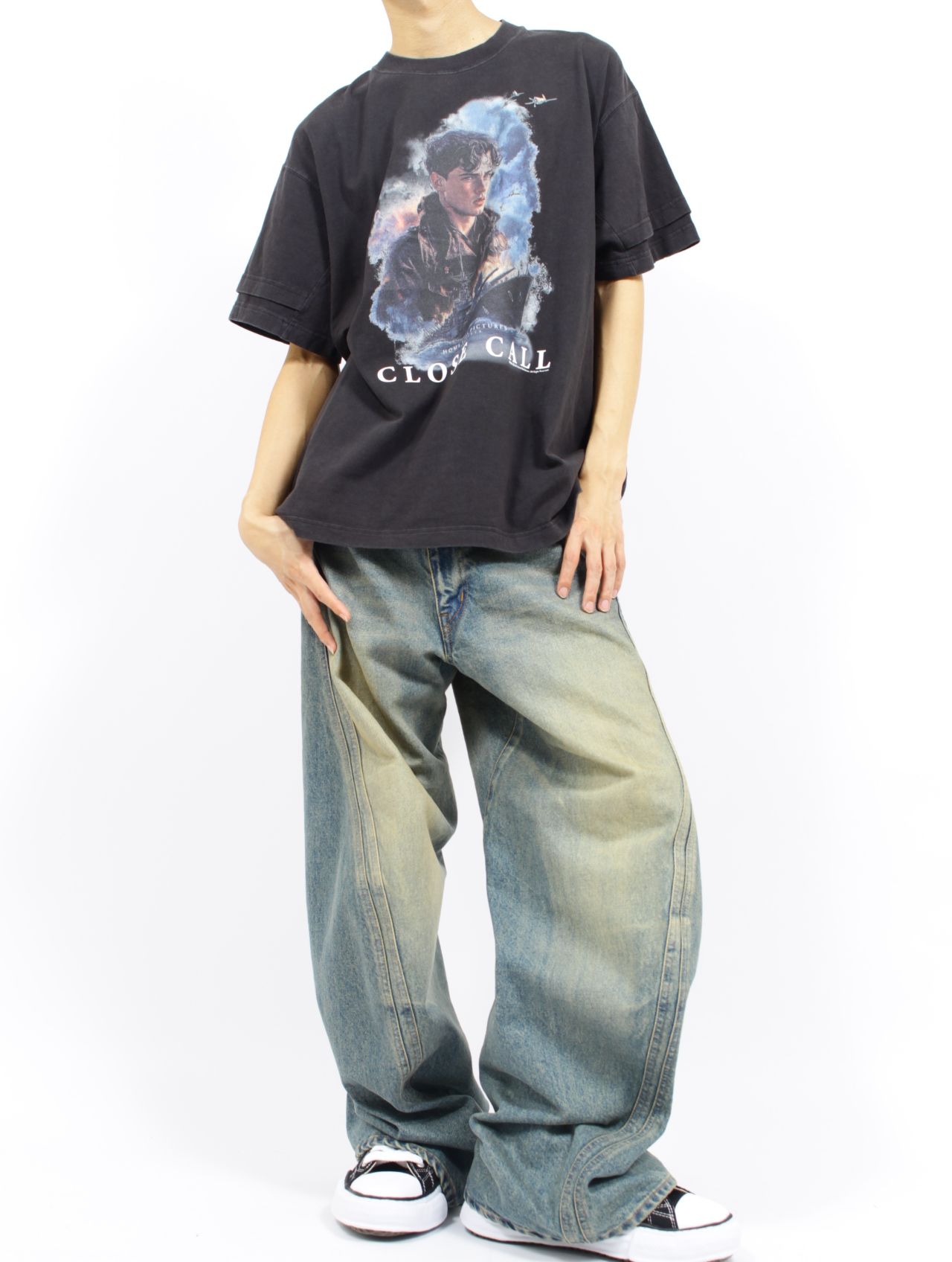 DAIRIKU - 【25AW】映画 オリジナルグラフィック ムービー Tシャツ