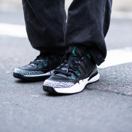 国内11月17日再販予定】 ナイキ コート ズーム ヴェイパー RF × エア