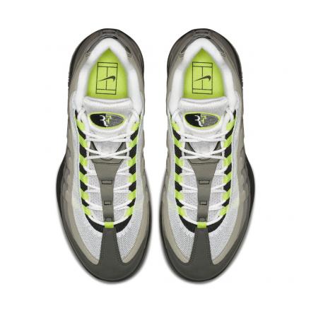 国内3月21日発売予定】ロジャー・フェデラー × ナイキコート