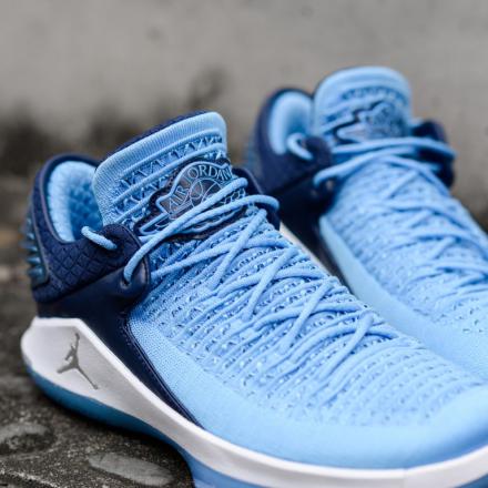国内11月4日発売予定】 ナイキ エア ジョーダン 32 ロー PF